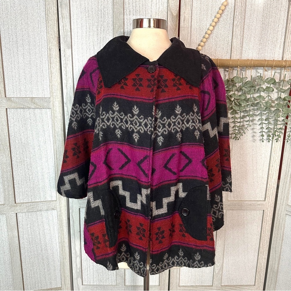 Sacred Threads Short Poncho Wrap Womens Large Aztec Indian Hippie Boho Cardigan